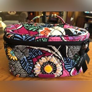 Vera Bradley Signature Cotton Train Case NWT